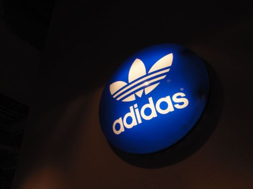 Adidas Original Logo March 8 2009 224 pm Posted in Uncategorized 
